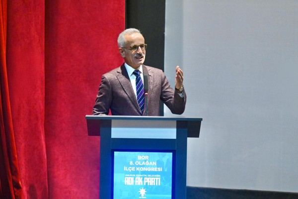 BAKAN URALOĞLU'NDAN TÜRKİYE YÜZYILI İÇİN KARARLILIK MESAJI